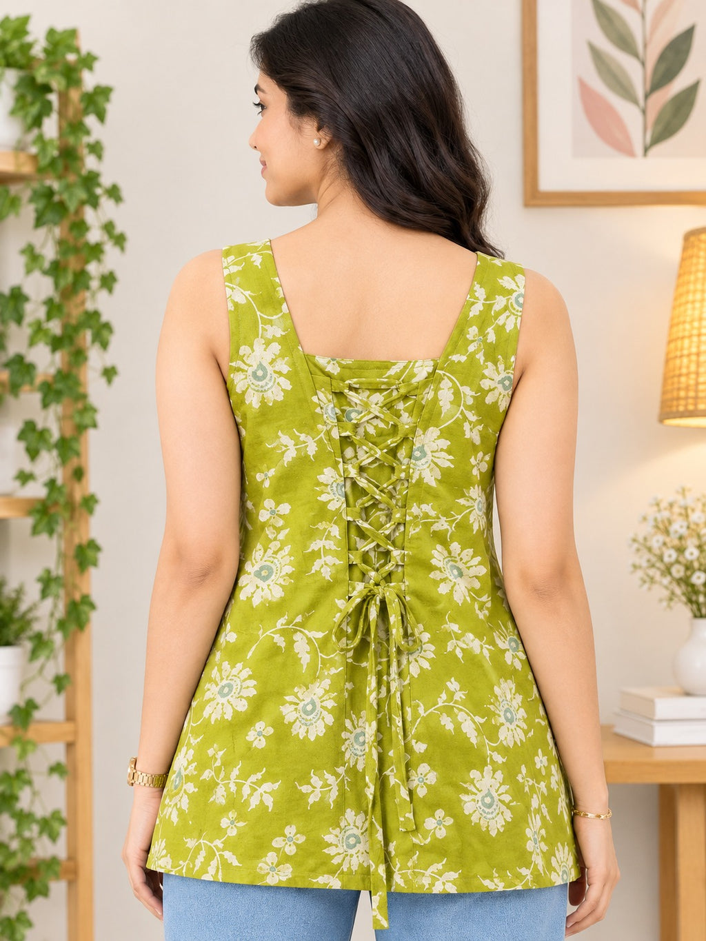 SleevelessTop-0094-1