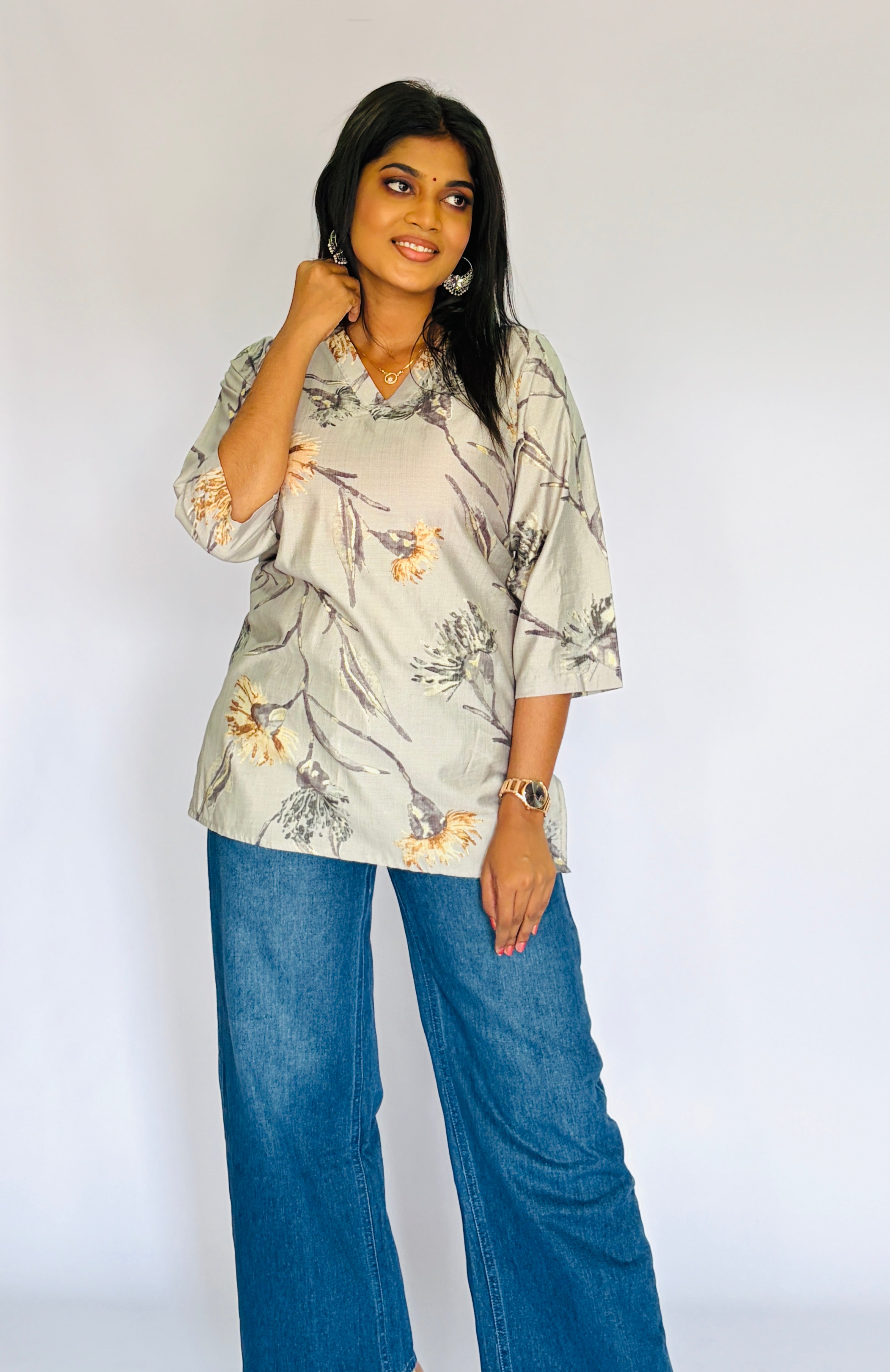 Modern Light Ash Short Top