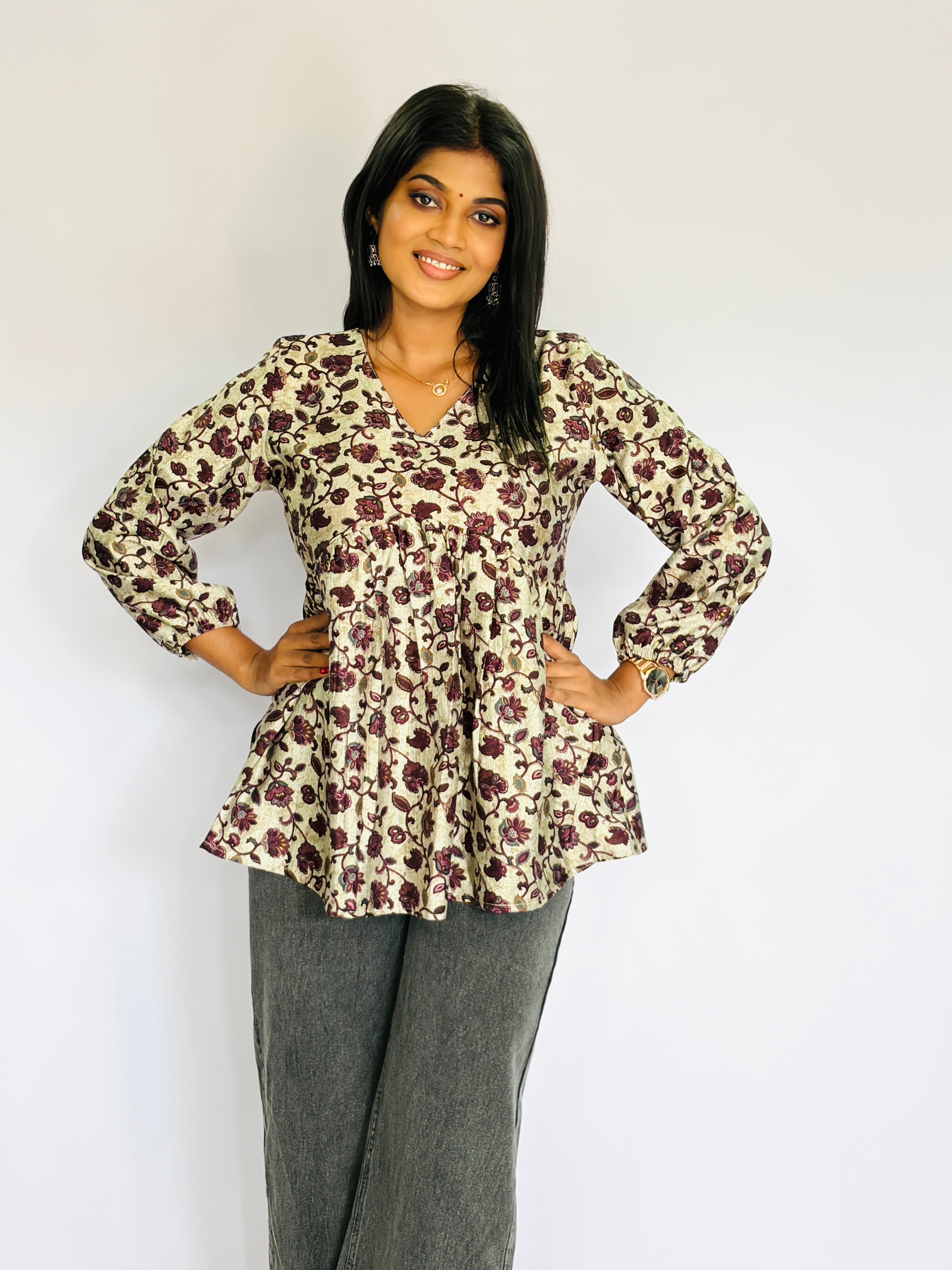 Trendy Floral Print Short Kurta
